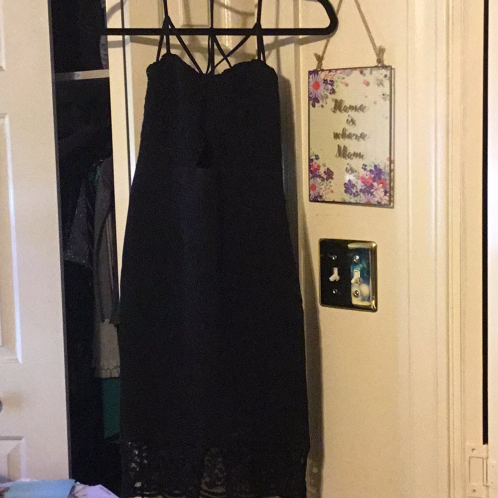 Super sexy, lace trimmed body dress